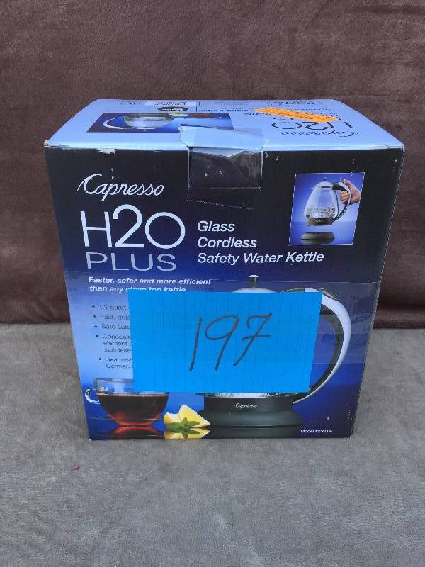 Capresso H2O Glass Cordless water kettle