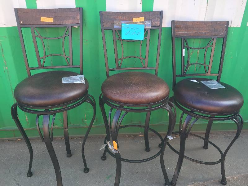 Lot of 3 Swivel Bar Stools