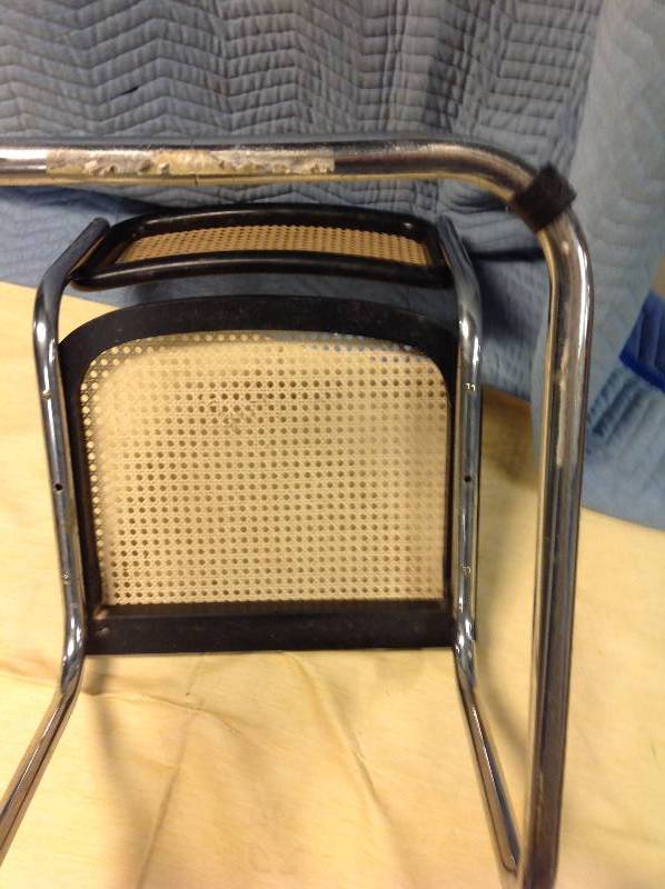 lot 48 image: Black Mid Century Modern Knoll Cesca Chair