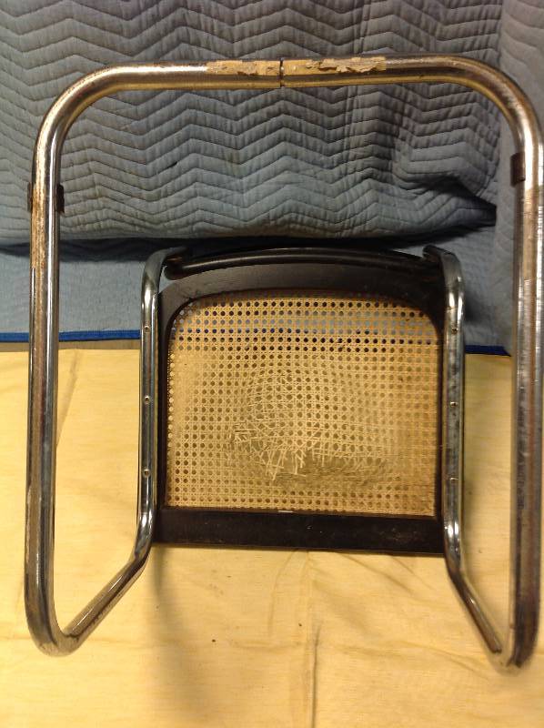 lot 55 image: Black Mid Century Modern Knoll Cesca Chair