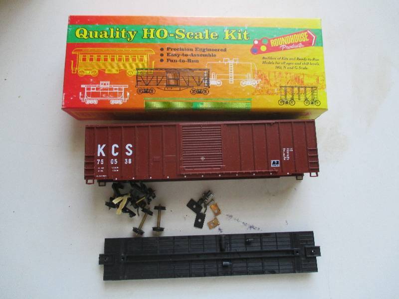 Quality HO-scale kit 50  FMC singl...