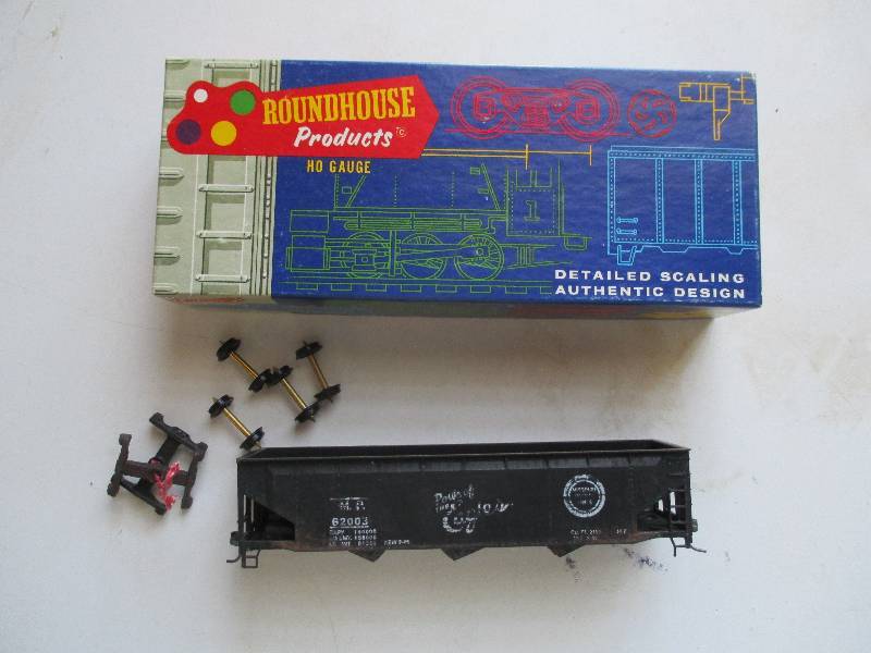 roundhouse products 3-bay hopper ki...