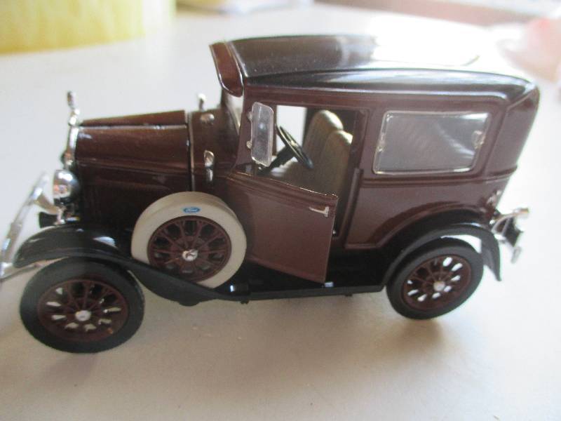 ford model A (1931)...