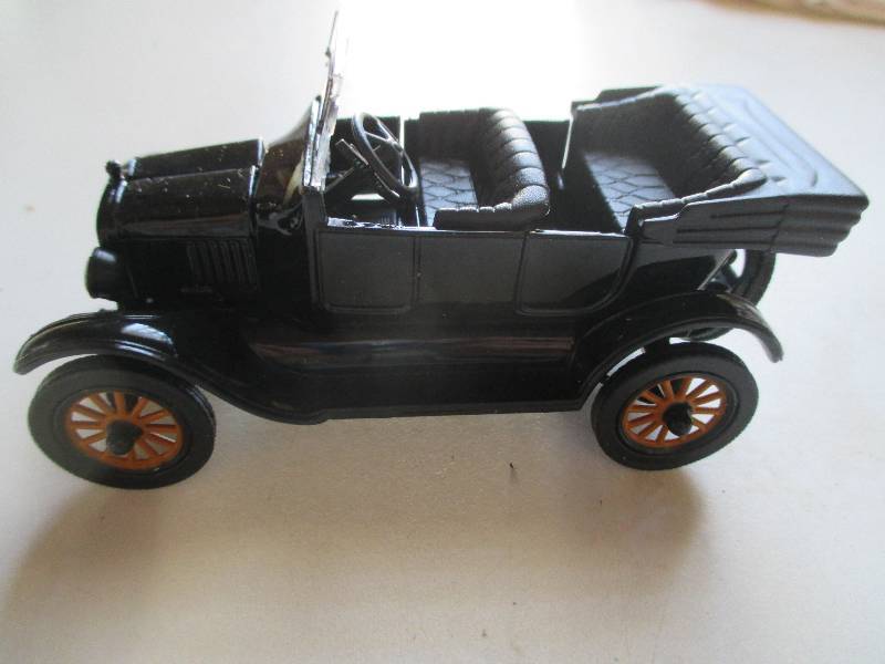 1925 model T touring...