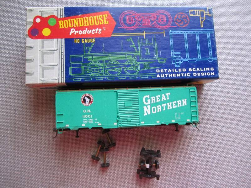 roundhouse products 40box car...