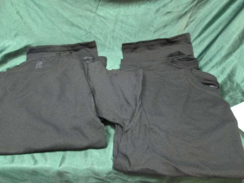 Qty 6 port and company black t-shir...