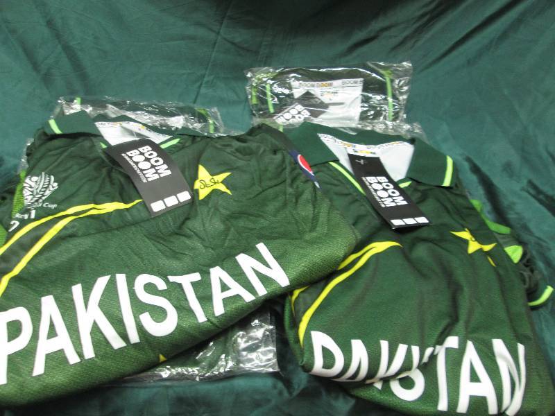 Qty 9 Boom Boom shirt ICC Cricket w...