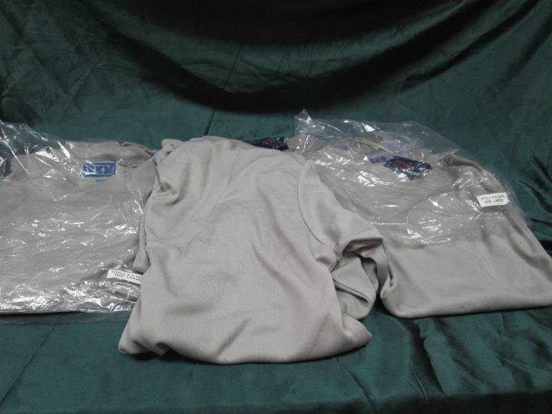 Qty 6 VKM Adult large long sleeves ...