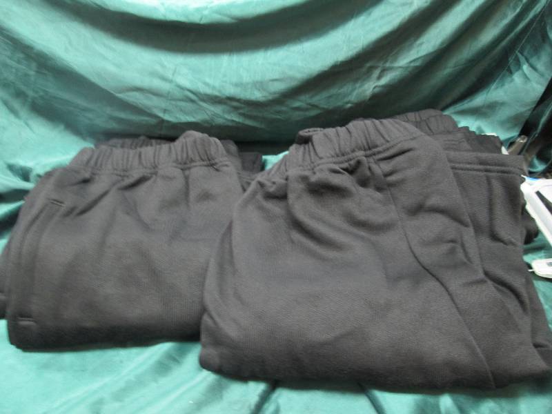 Qty 7  TNS team apparel black sweet...
