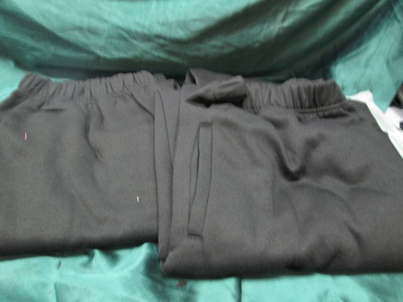 Qty 4  TNS team apparel black sweet...