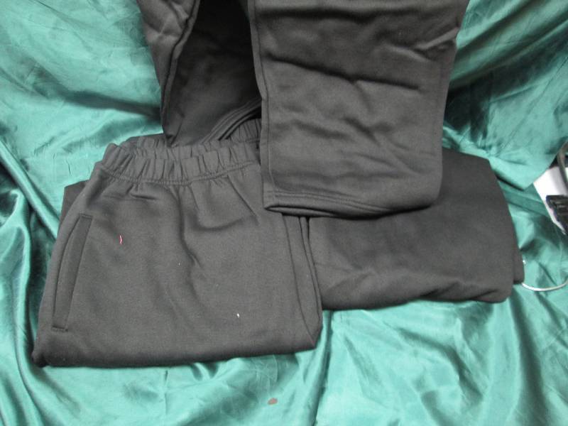 Qty 4  TNS team apparel black sweet...