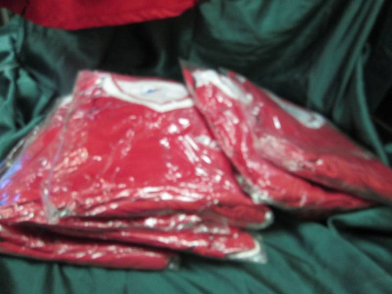 Qty 8 Red, black, and White AF spor...