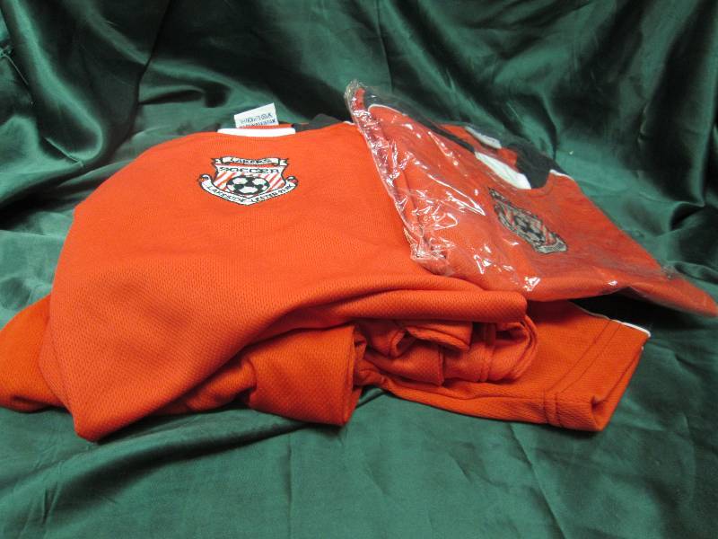 YL-6 and YM AF sport shirts red, bl...