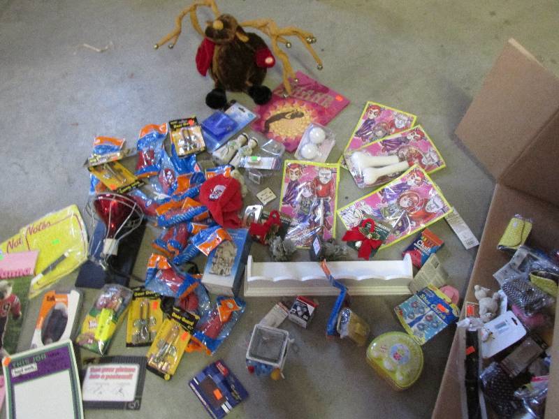 Assorted general dollar store type ...