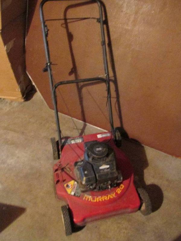 Push mower with Briggs and Stratton...