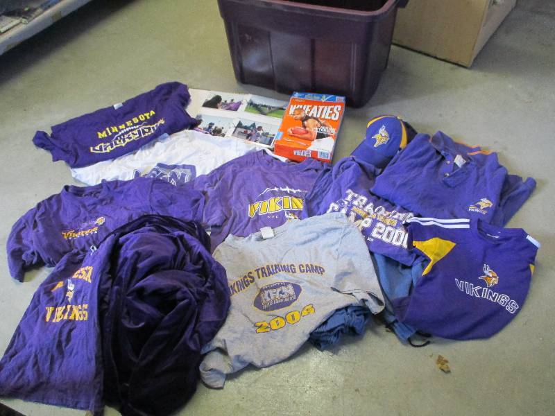 Large lot of Minnesota Vikings shir...