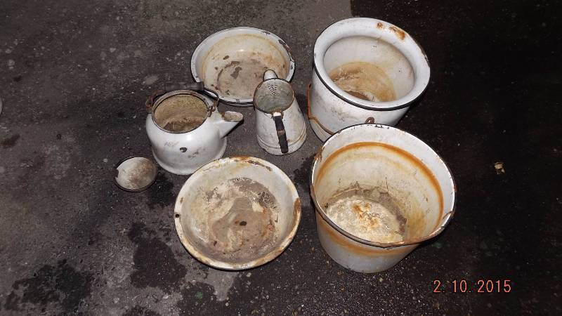 old enamel ware