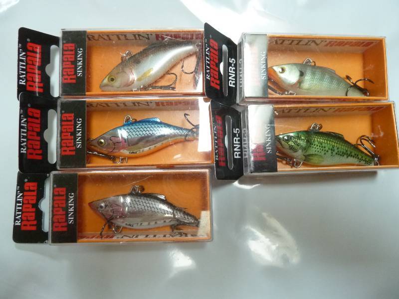 5 Rapala lures - Shad, Silver, Silv...