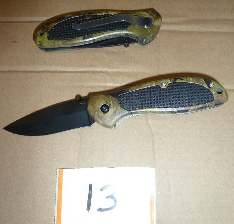 Two camo pocket knives - new...