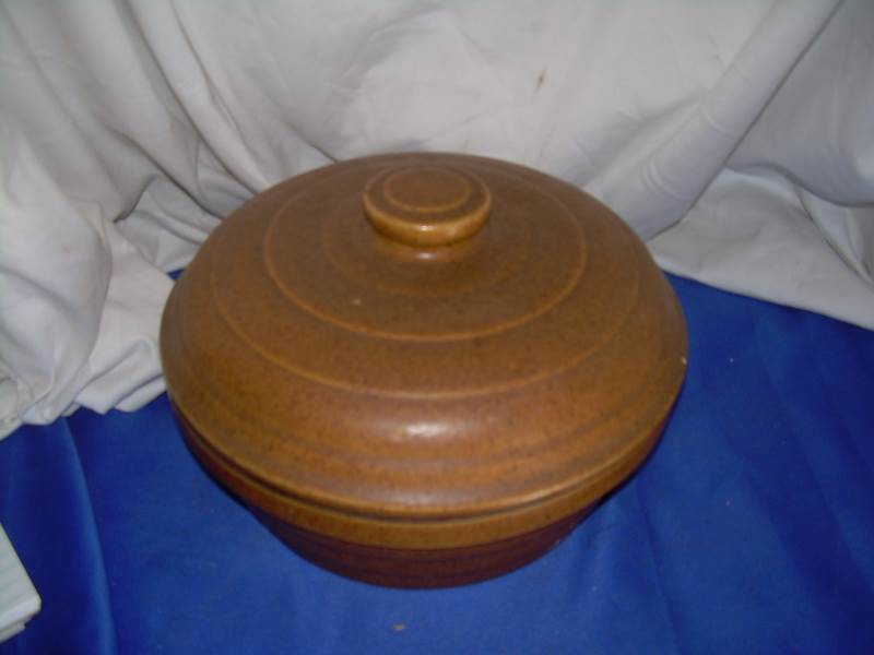 Crock bowl