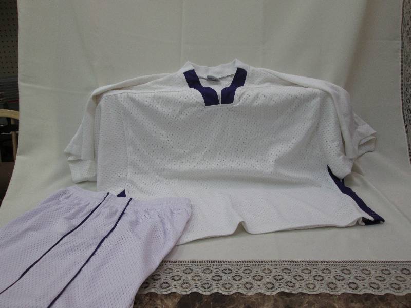 Purple accented white shirt (qty3)...