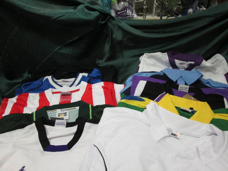 10 short sleeved shirts variety of ...