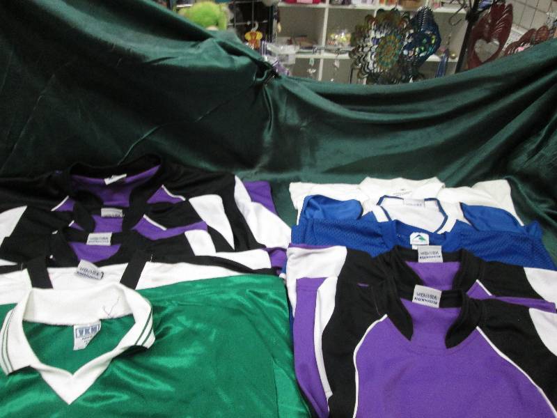 10 short sleeved shirts variety of ...