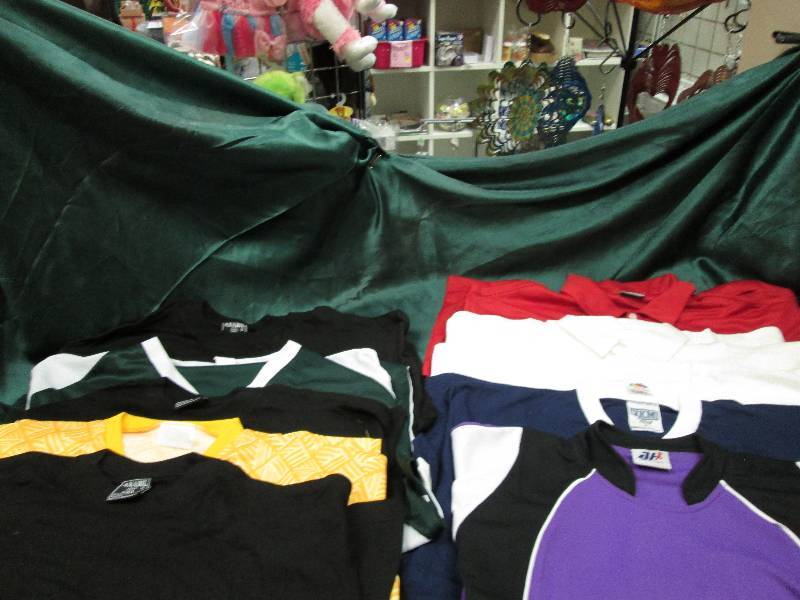 10 short sleeved shirts variety of ...