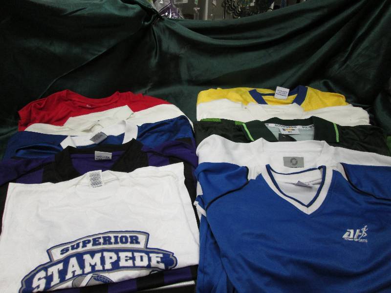 10 short sleeved shirts variety of ...