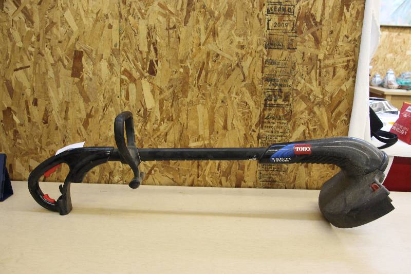 Toro 15 electric trimmer