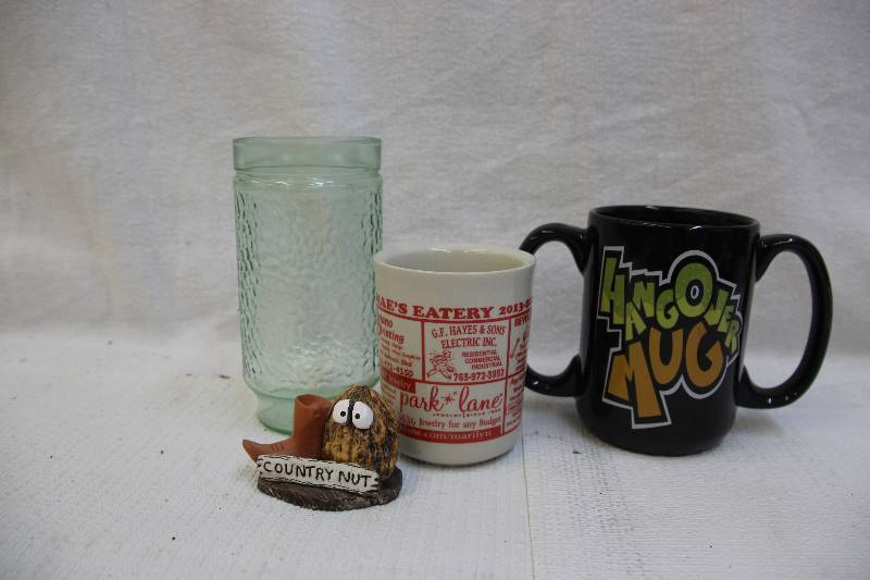 Assorted mugs, glassware