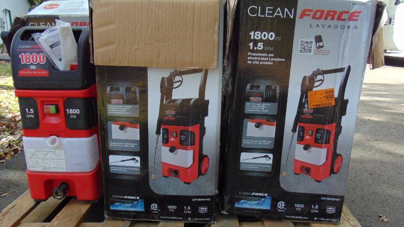Lot of Clean Force Pressure Washers