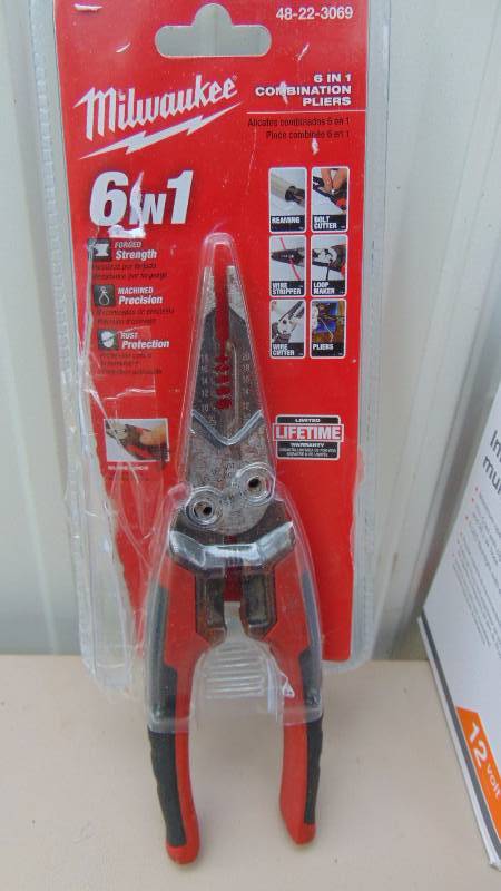 Milwaukee 6 in 1 Combination Pliers