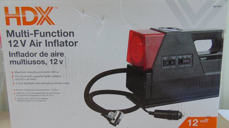 HDX 12 Volt Aire Inflator w Light