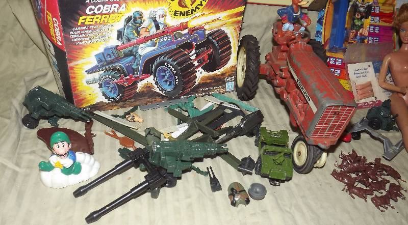 Toy Lot G.I. Joe, Tonka, Smurfs, Pez and More