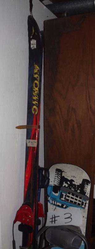 Ski Board & Ski Lot