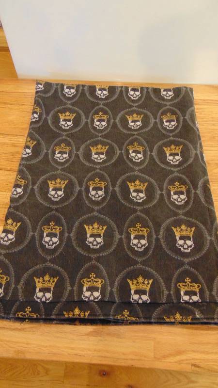 Skull Table cloth