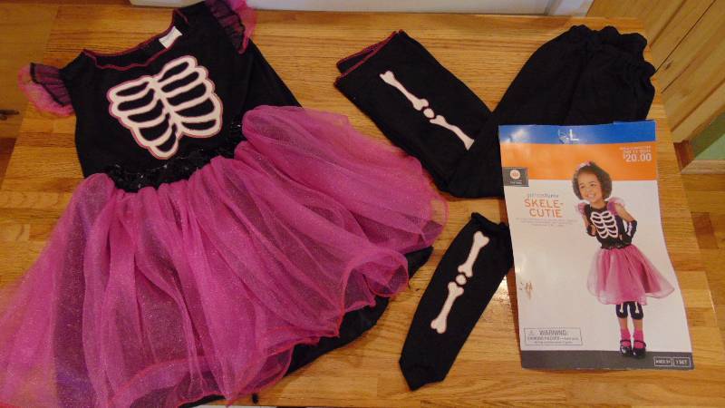 Girl Skele-cutie costume