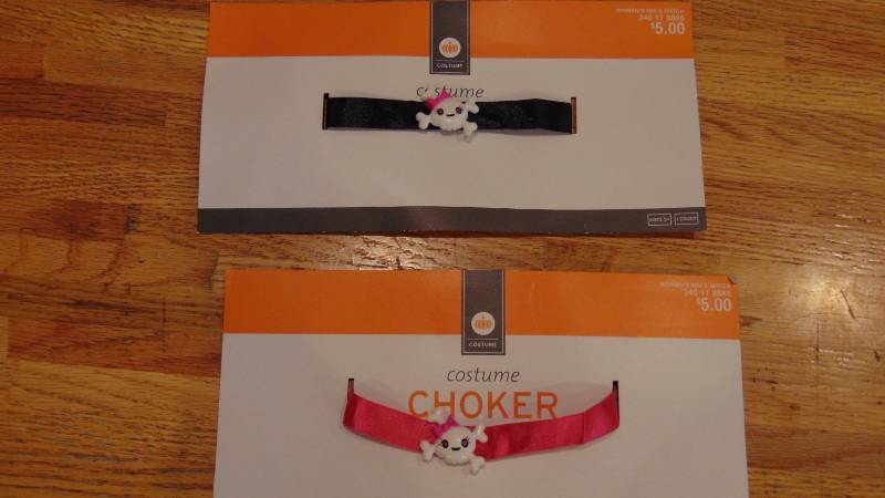 2 New Costume Chockers