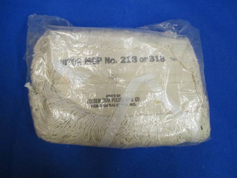 New dust mop head, 10 x 20...