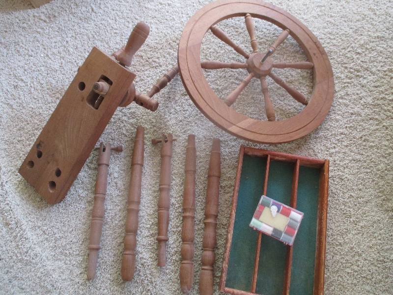 Wood spinning wheel parts and a vin...