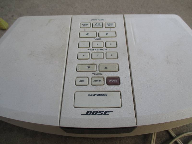 Bose wave radio with alarm...