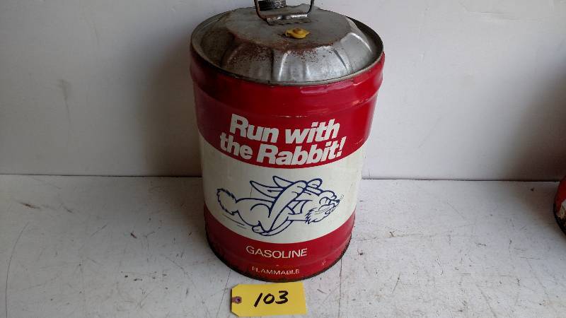 lot 103 image: Lemans 6 Gallon Gas Can...