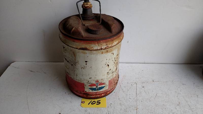 lot 105 image: American Oil Co. 5 Gallon Oil Can...