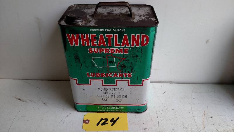 lot 124 image: Wheatland Supreme 2 Gallon Oil Can...