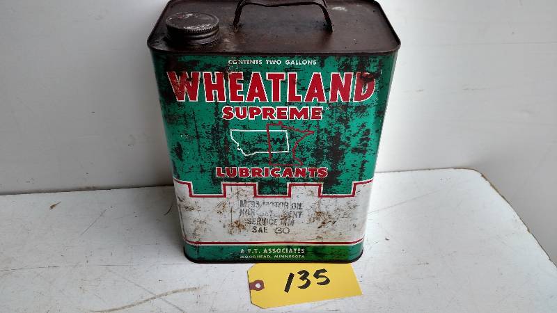 lot 135 image: Wheatland Supreme 2 Gallon Oil Can...
