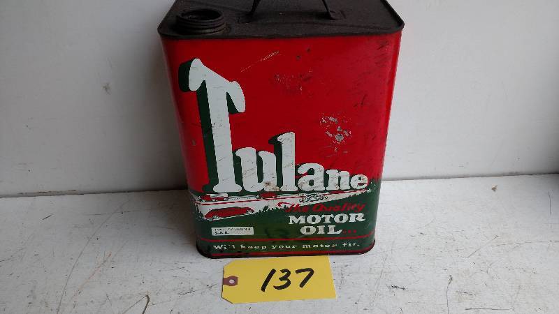 lot 137 image: Tulane 2 Gallon Oil Can...
