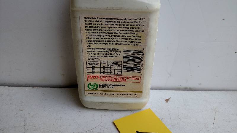 lot 169 image: Quaker State Snowmobile Oil 1 Quart...