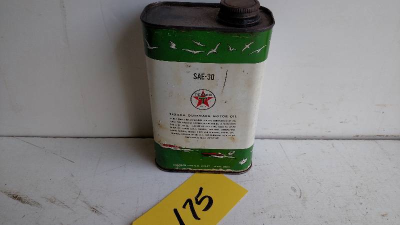 lot 175 image: Texaco Outboard Oil 1 Quart Can...