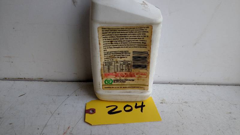 lot 204 image: Quaker State Snowmobile Oil 1 Quart...